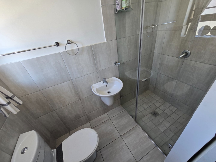 2 Bedroom Property for Sale in Westridge Western Cape